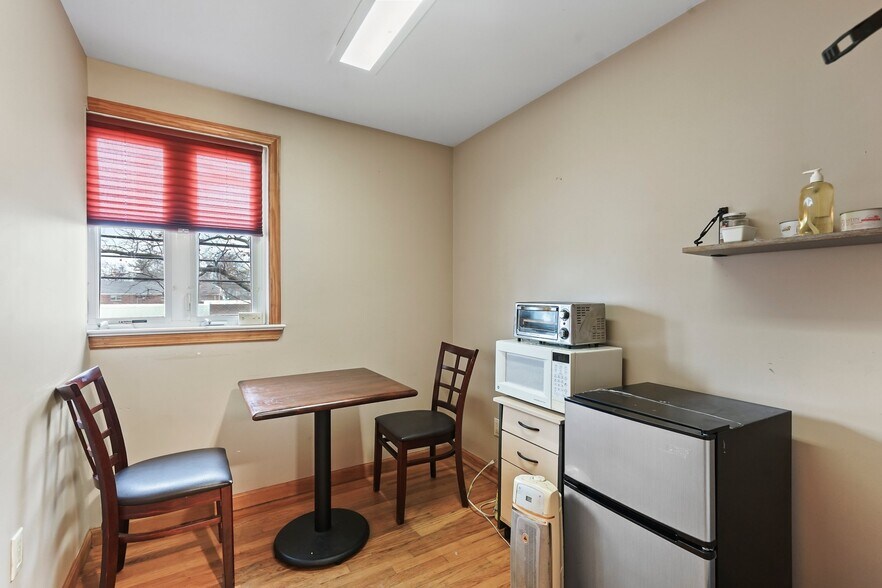 More Photos Of 1162 Raritan Rd, Clark General Retail For Sale