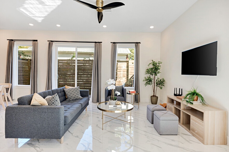 More Photos Of , Houston Multifamily For Sale