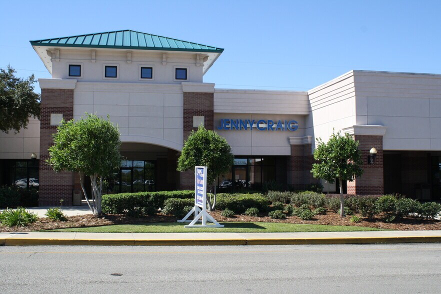 Primary Photo Of 4422 Ambassador Caffery Pky, Lafayette Storefront For Lease