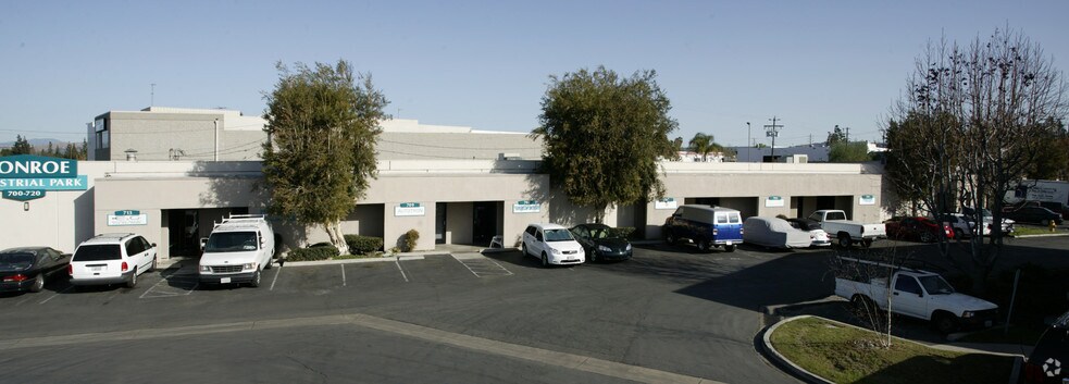 More Photos Of 700-719 Monroe Way, Placentia Light Manufacturing For Lease