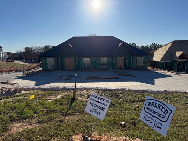 More Photos Of 7196 Crosswater Ave, Tyler Office For Lease