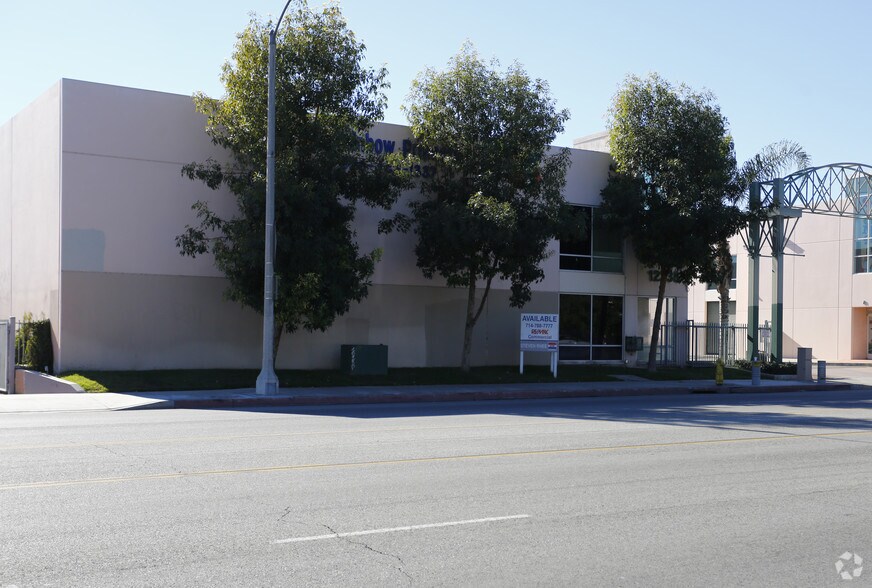 More Photos Of 12335 Denholm Dr, El Monte Warehouse For Lease