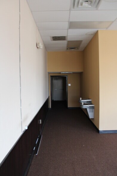More Photos Of 1905 8th Ave, Fort Worth Freestanding For Lease