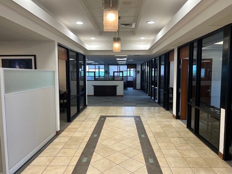 More Photos Of 6855 W 119th Ave, Broomfield Office For Sale