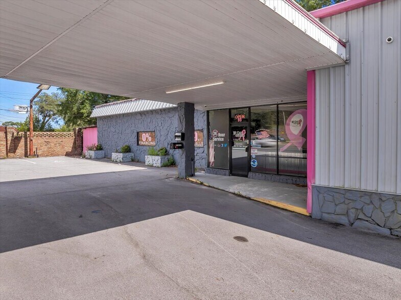 Primary Photo Of 95 John Sims Pky E, Niceville Freestanding For Lease