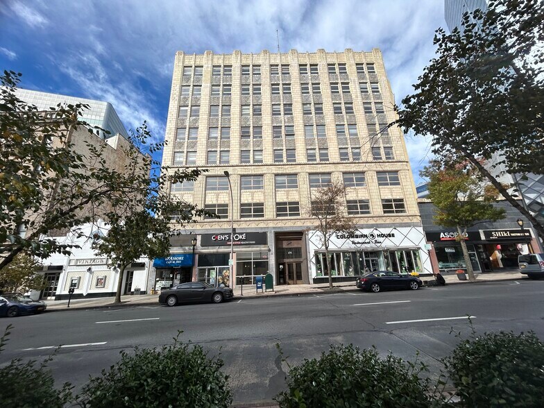 More Photos Of 175 Main St, White Plains Office For Lease