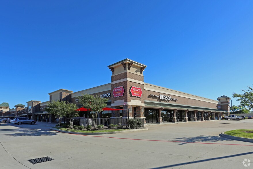 More Photos Of 24230 Kuykendahl Rd, Spring Storefront For Lease