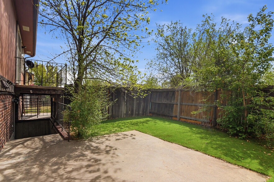 More Photos Of 16432 E 13th Pl, Aurora Specialty For Sale