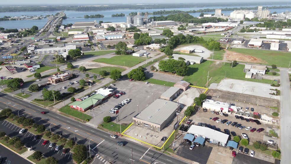 Primary Photo Of 302 6th, Decatur Industrial For Lease