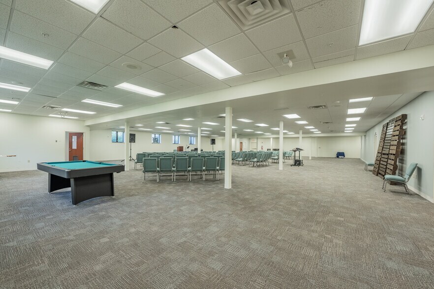 More Photos Of 1825 N Clairemont Ave, Eau Claire Schools For Sale