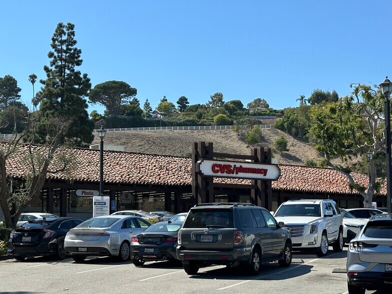 More Photos Of 811-897 Silver Spur Rd, Rolling Hills Estates Unknown For Lease