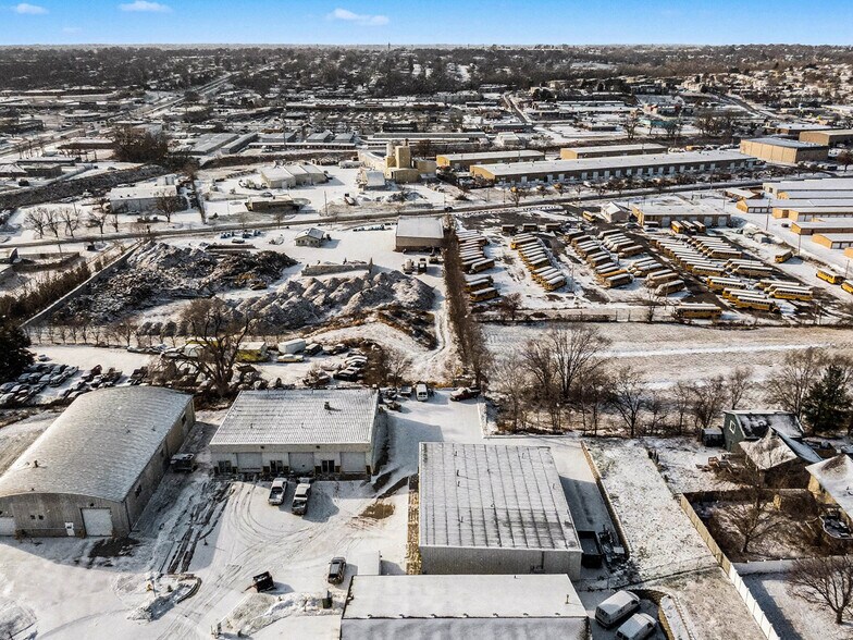 More Photos Of 3145-3149 N 84th Cir, Omaha Warehouse For Sale