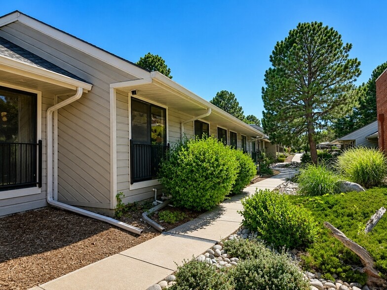 More Photos Of 8751 E Hampden Ave, Denver Office For Sale