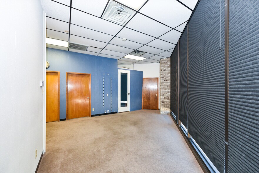 More Photos Of 2210 E Central Texas Expy, Killeen Office Residential For Lease