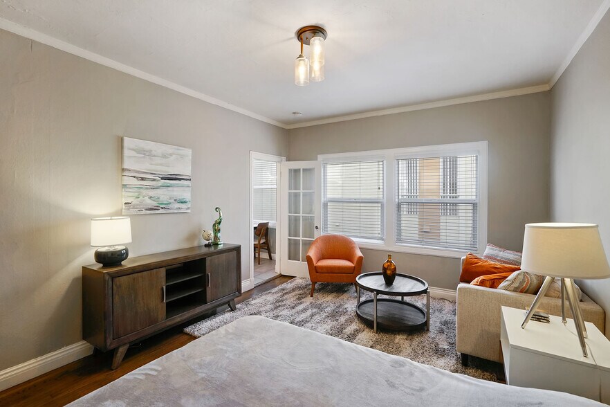 More Photos Of 226 Athol Ave, Oakland Apartments For Sale