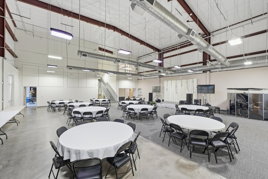 More Photos Of , Pearland Office For Sale