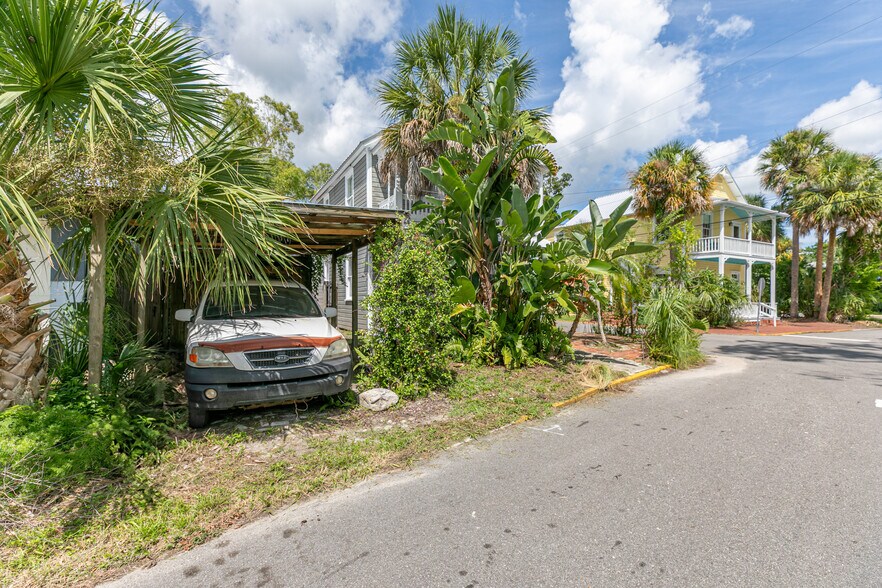 More Photos Of 40 Abbott St, Saint Augustine Flex For Sale