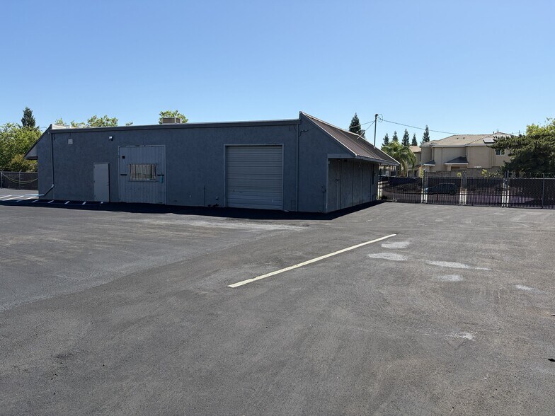 More Photos Of 11391 Pyrites Way, Rancho Cordova Light Manufacturing For Lease