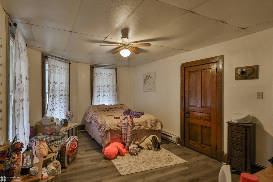 More Photos Of 301 E Bertsch St, Lansford Apartments For Sale