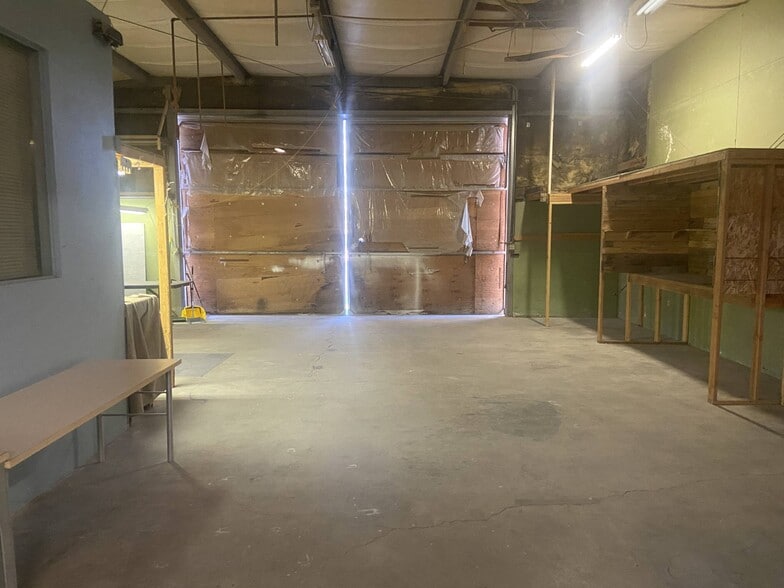 More Photos Of 3413 N Jones Blvd, Las Vegas Industrial For Lease