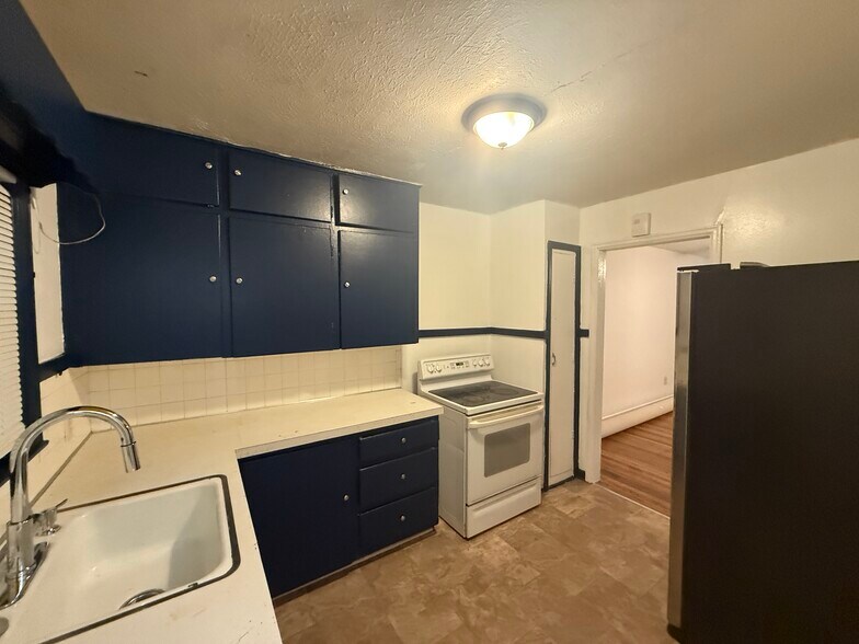 More Photos Of , Wichita Multifamily For Sale