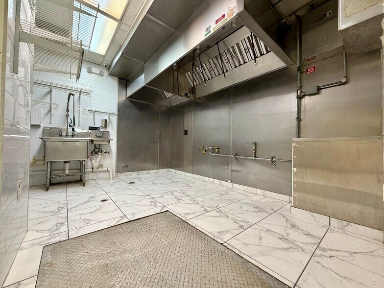 More Photos Of 12700 SW 122nd Ave, Miami General Retail For Lease