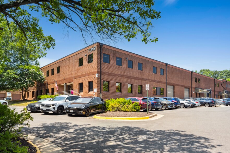 More Photos Of 7000 Newington Rd, Lorton Unknown For Lease