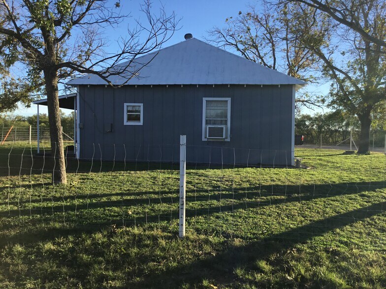 More Photos Of 629 Elliott Rd, London Land For Sale