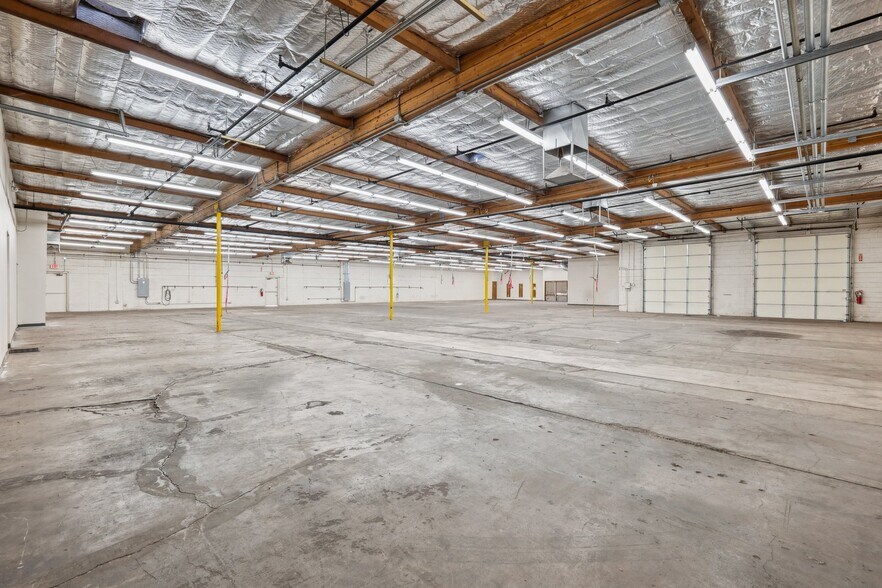 More Photos Of 3207 S Hardy Dr, Tempe Warehouse For Sale