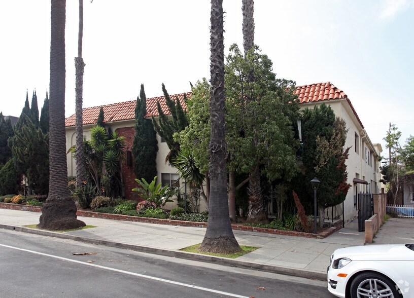More Photos Of 1518-1522 Euclid St, Santa Monica Apartments For Sale