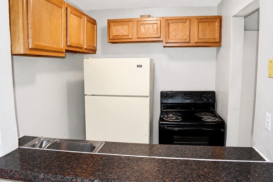 More Photos Of 650-660 Straight St, Cincinnati Apartments For Sale