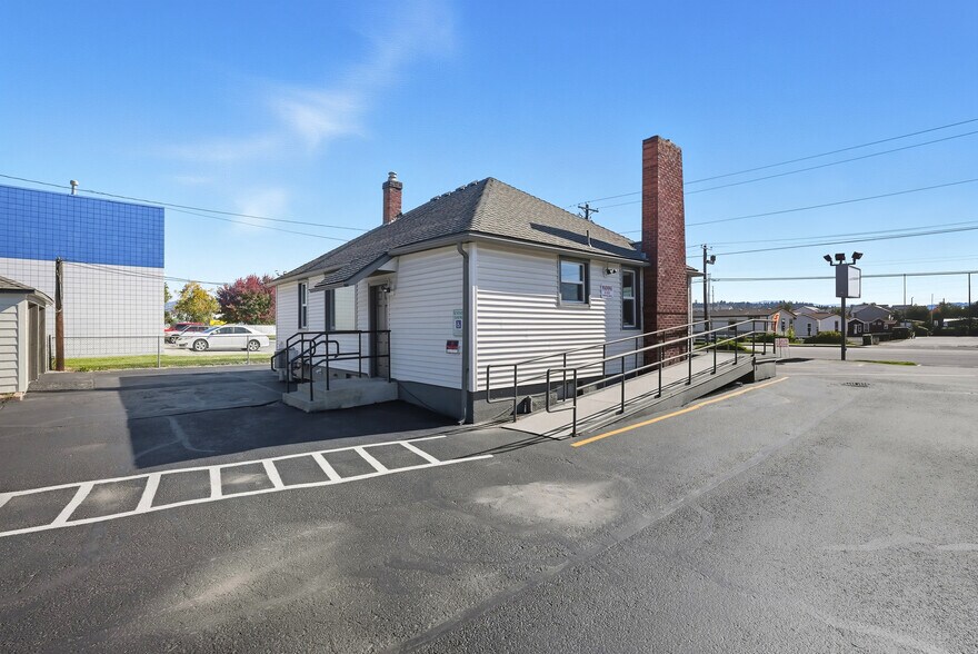 More Photos Of 15813 E Sprague Ave, Spokane Valley Land For Lease