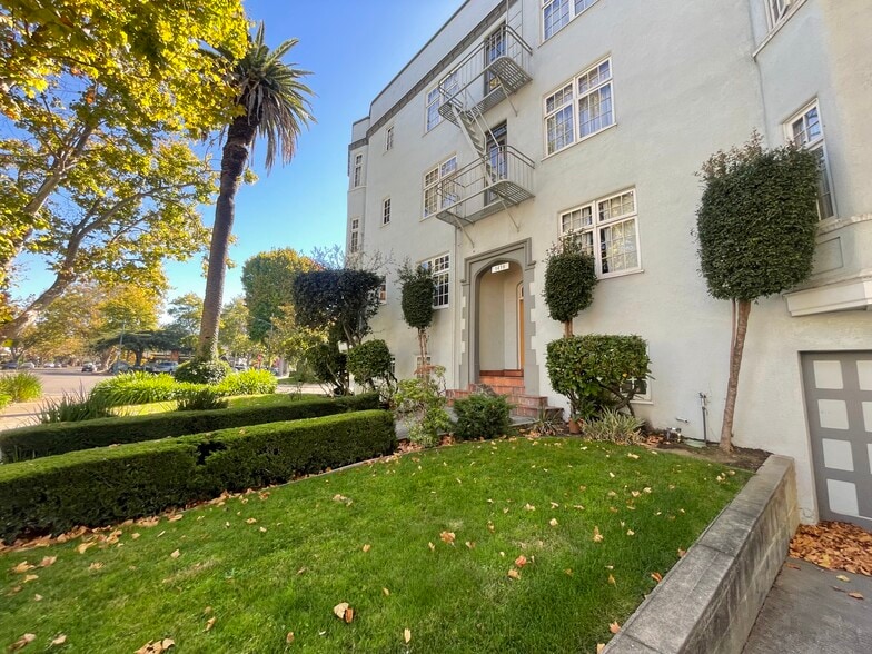 More Photos Of 1418 Central Ave, Alameda Apartments For Sale