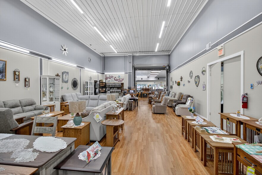 More Photos Of 3530 - 3532 Union St, North Chili Freestanding For Sale