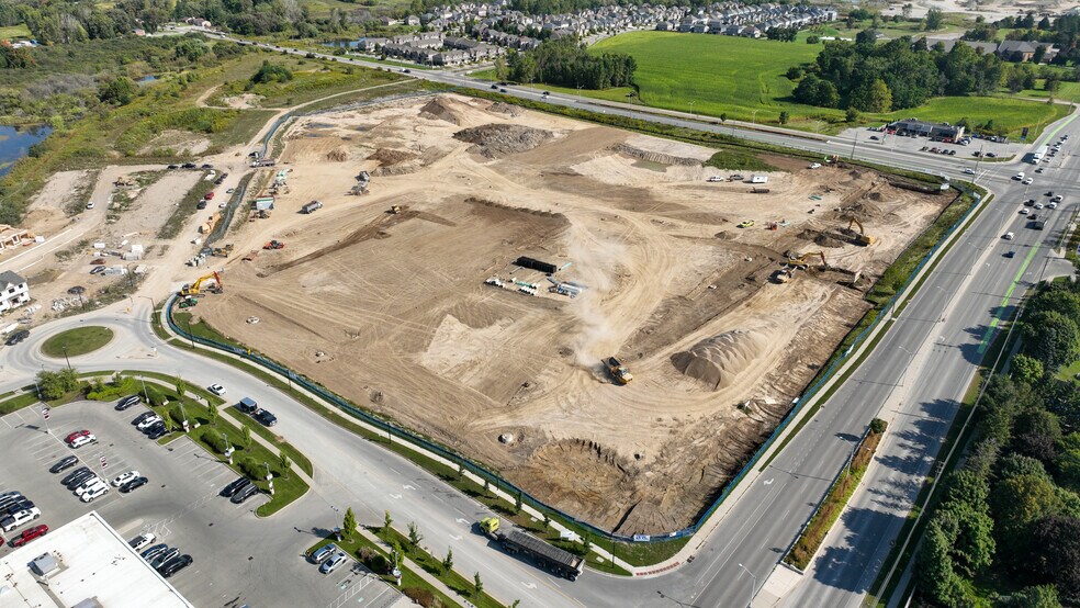More Photos Of 1300 Fanshawe Park Rd E, London General Retail For Lease