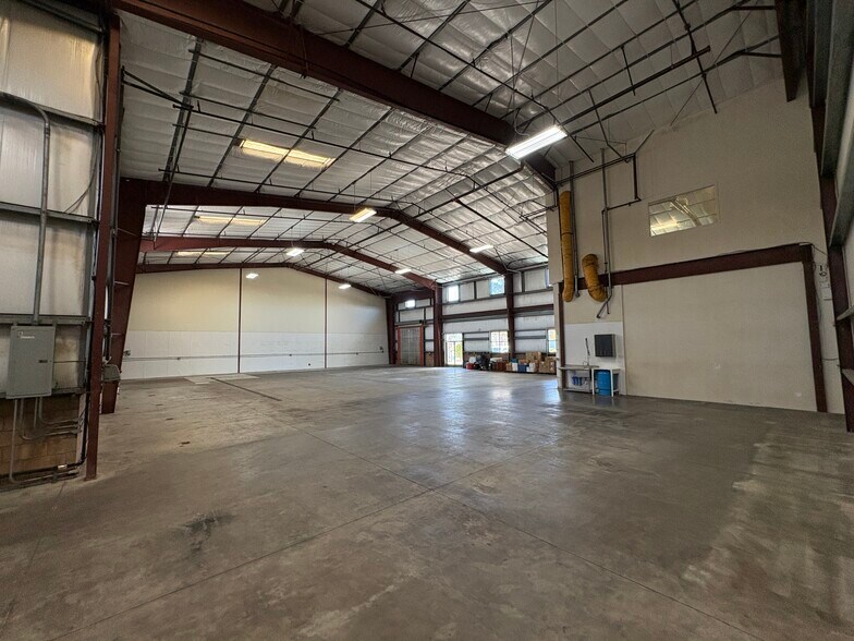 More Photos Of 178 Suburban Rd, San Luis Obispo Warehouse For Lease