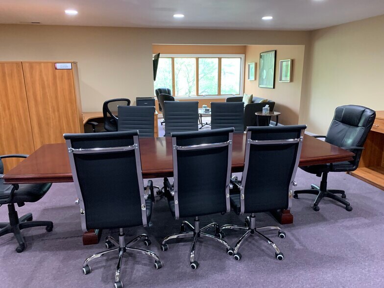 More Photos Of 3554 Hulmeville Rd, Bensalem Office For Sale