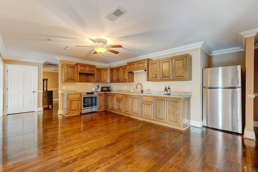 More Photos Of 178 Slaydon Rd, Eden Specialty For Sale