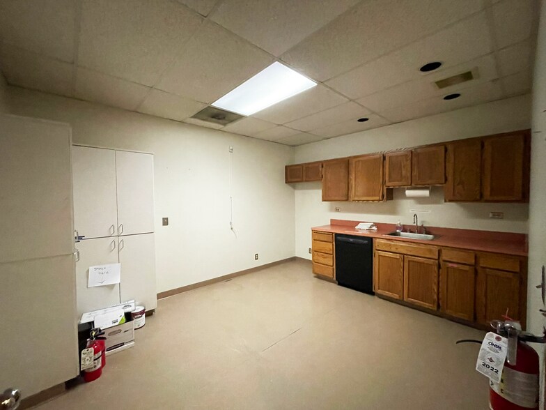 More Photos Of 108 E Mill Plain Blvd, Vancouver Office For Lease