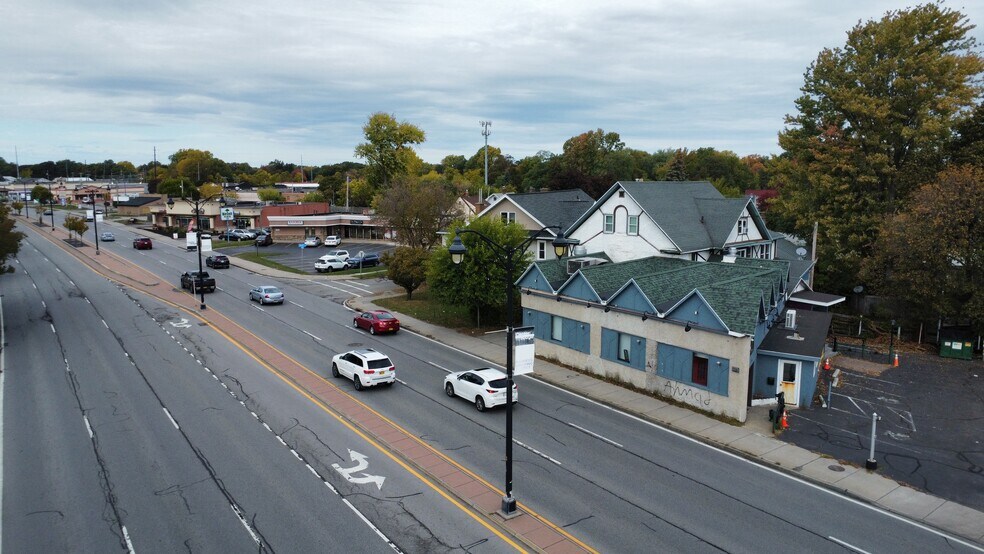 More Photos Of 534 W Ridge Rd, Rochester Restaurant For Sale