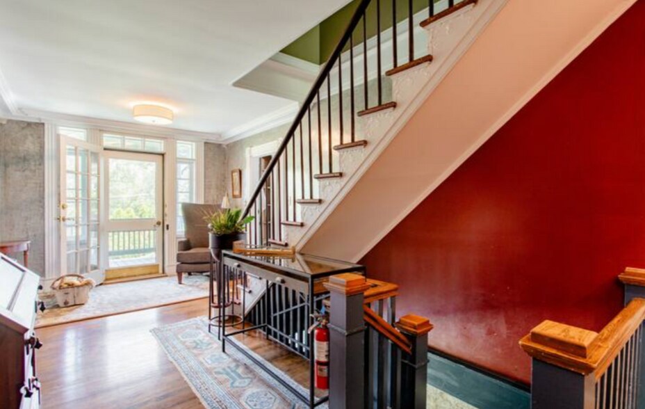 More Photos Of 967 McAfee Glenwood Rd, Glenwood Hotel For Sale