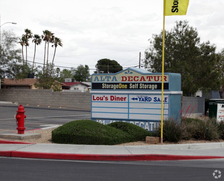 More Photos Of 459-465 S Decatur Blvd, Las Vegas Storefront For Lease