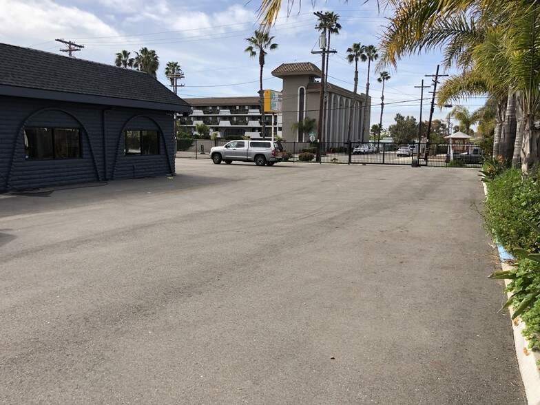 More Photos Of 218 San Diego St, Oceanside Freestanding For Lease