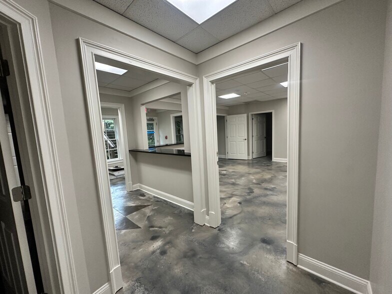 More Photos Of 5920 Odell St, Cumming Office For Sale