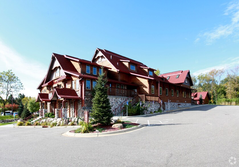 More Photos Of 6140 Lake Linden Dr, Shorewood Medical For Lease