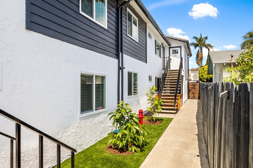 More Photos Of 4162 Arizona St, San Diego Apartments For Sale