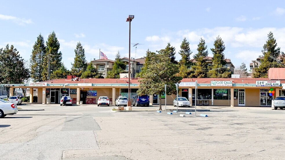 More Photos Of 773 E Capitol Ave, Milpitas Supermarket For Lease