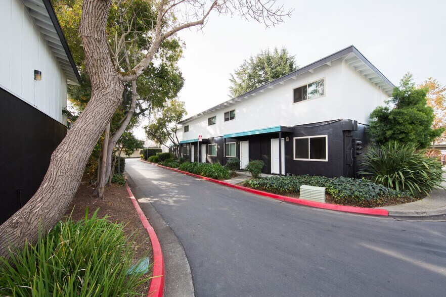 More Photos Of 4445 Stevenson Blvd, Fremont Apartments For Sale