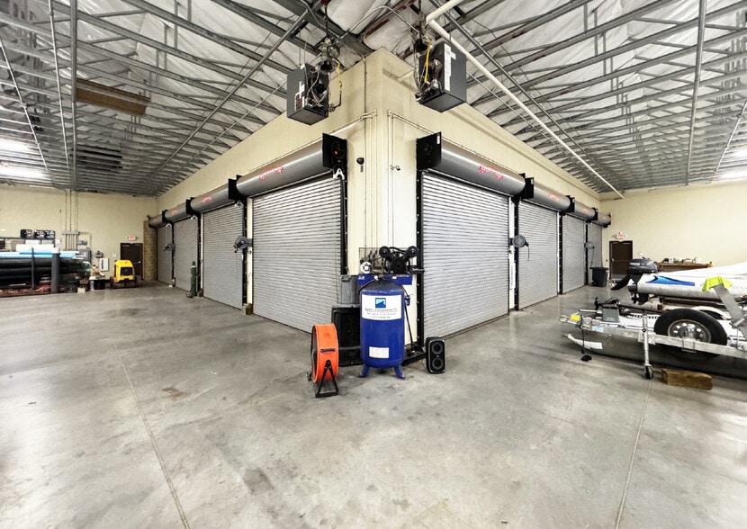 More Photos Of 4421-1 Irving Blvd NW, Albuquerque Warehouse For Sale