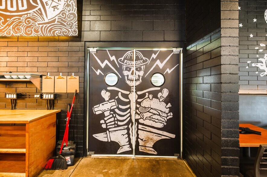 More Photos Of 151 River St, Elk Rapids General Retail For Sale